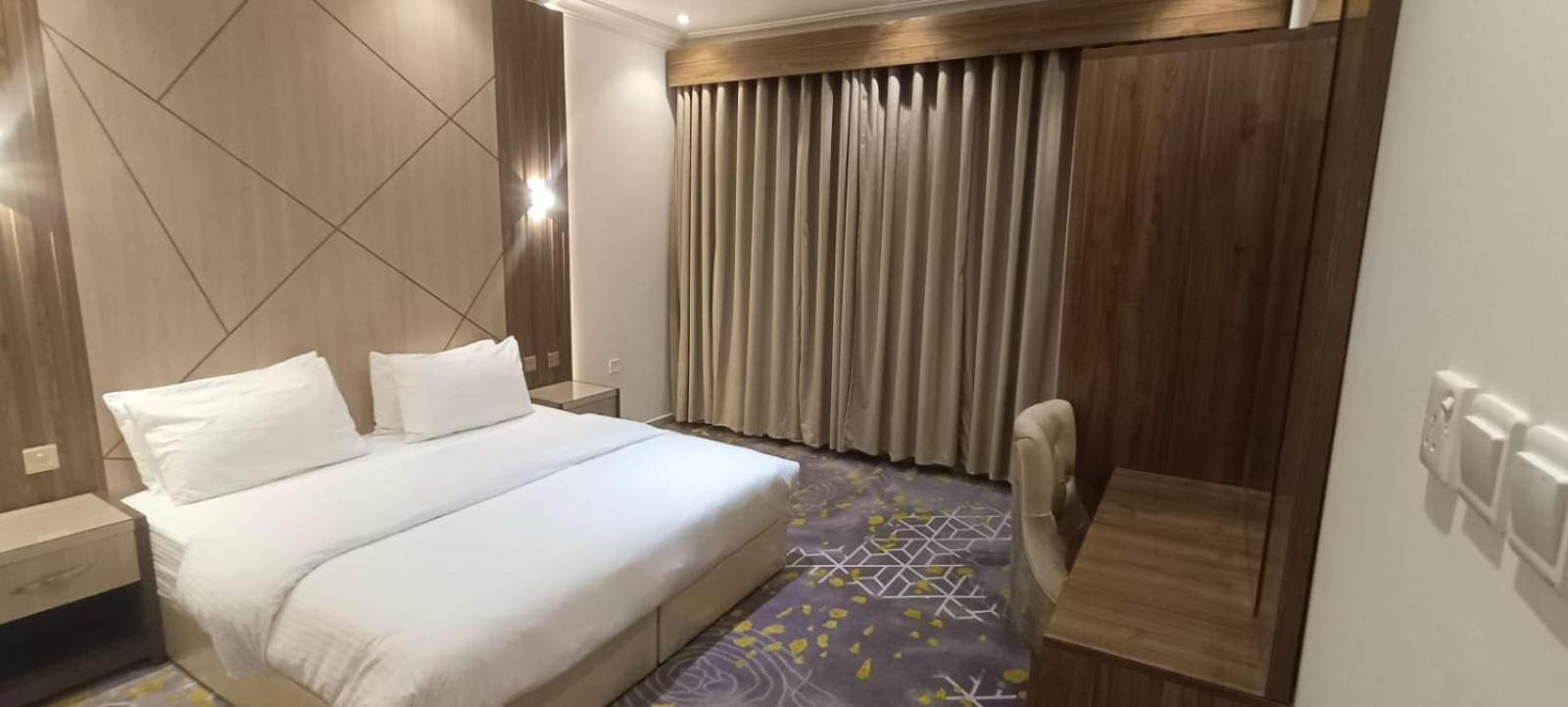 أبها ريجنسي Hotel Ngoại thất bức ảnh