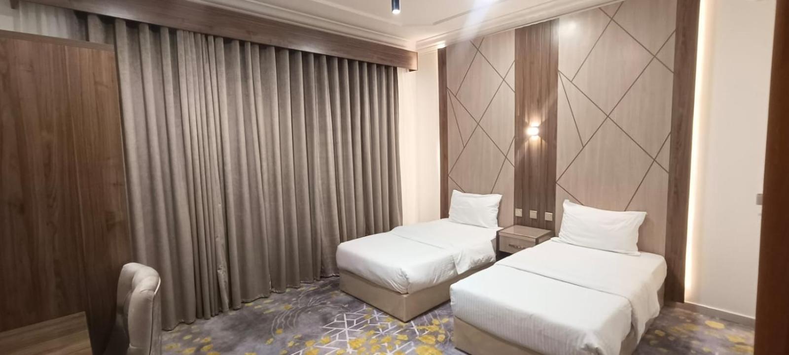 أبها ريجنسي Hotel Ngoại thất bức ảnh