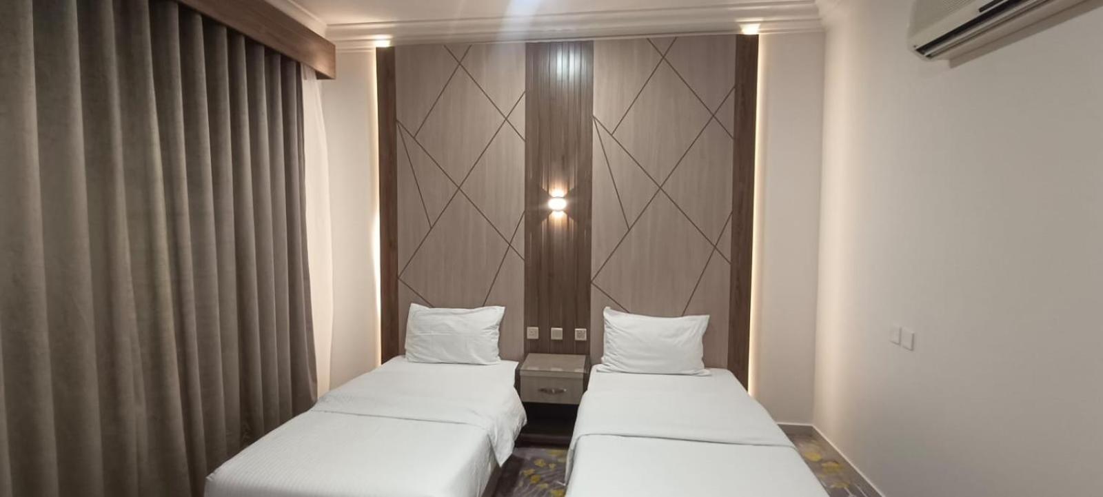 أبها ريجنسي Hotel Ngoại thất bức ảnh